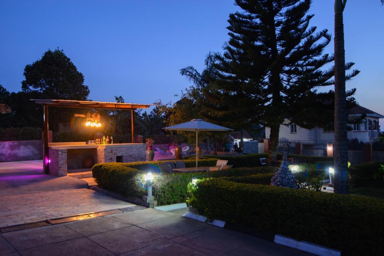 Lake Victoria Country Home عنتيبي المظهر الخارجي الصورة